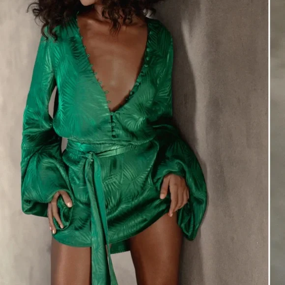 green emerald velvet dress Rat & Boa Navarra Dress - Lime